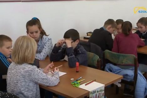 Versenyző általános iskoláskorú gyerekek